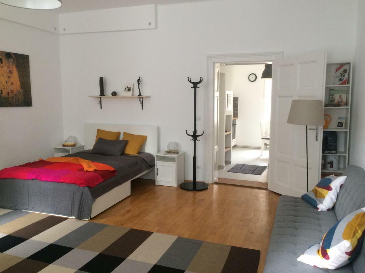 Enjoy Apartman شوبرون المظهر الخارجي الصورة